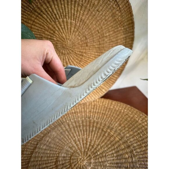 Chaco women’s size 8 sandal flats - Picture 6 of 12